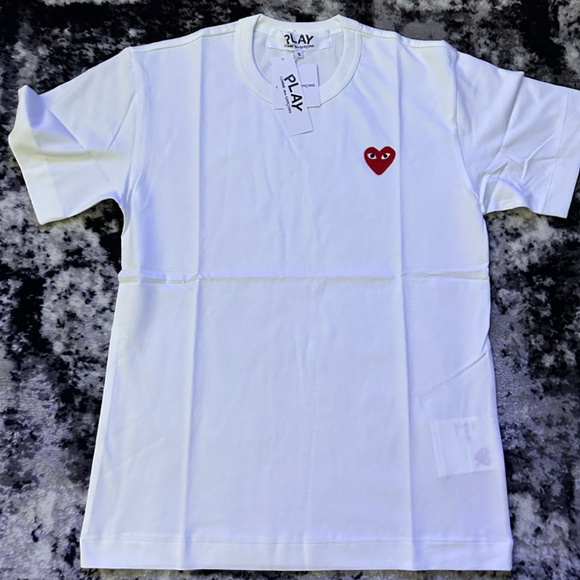 COMME DES GARCONS CDG PLAY RED HEART EYE LOGO WHITE T-SHIRT (S-XL) - Picture 3 of 10